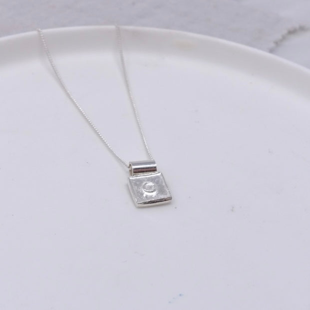 'Truth' Glyph Pendant